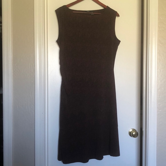 Mossimo Supply Co. Dresses & Skirts - Mossimo Sleeveless Dress